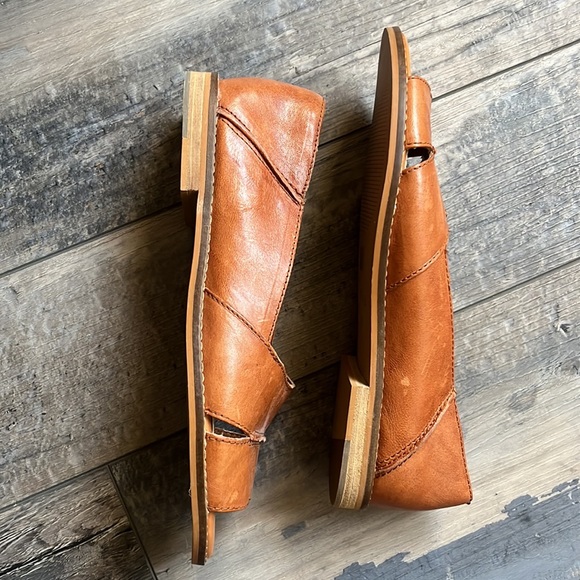 (8) Anthropologie Kelsi Dagger Brooklyn Open Toed Brown Leather Sandals - Picture 5 of 7